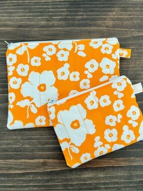 Bundle zipper pouch